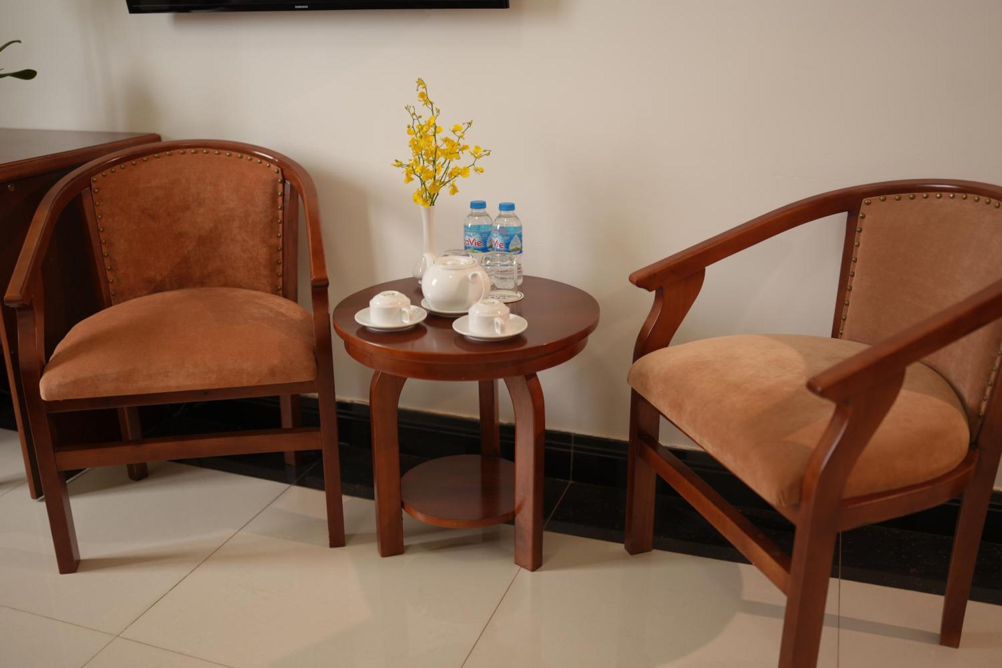 HANZ Pleiku&EM 86 Nguyen Van Troi Ngoại thất bức ảnh