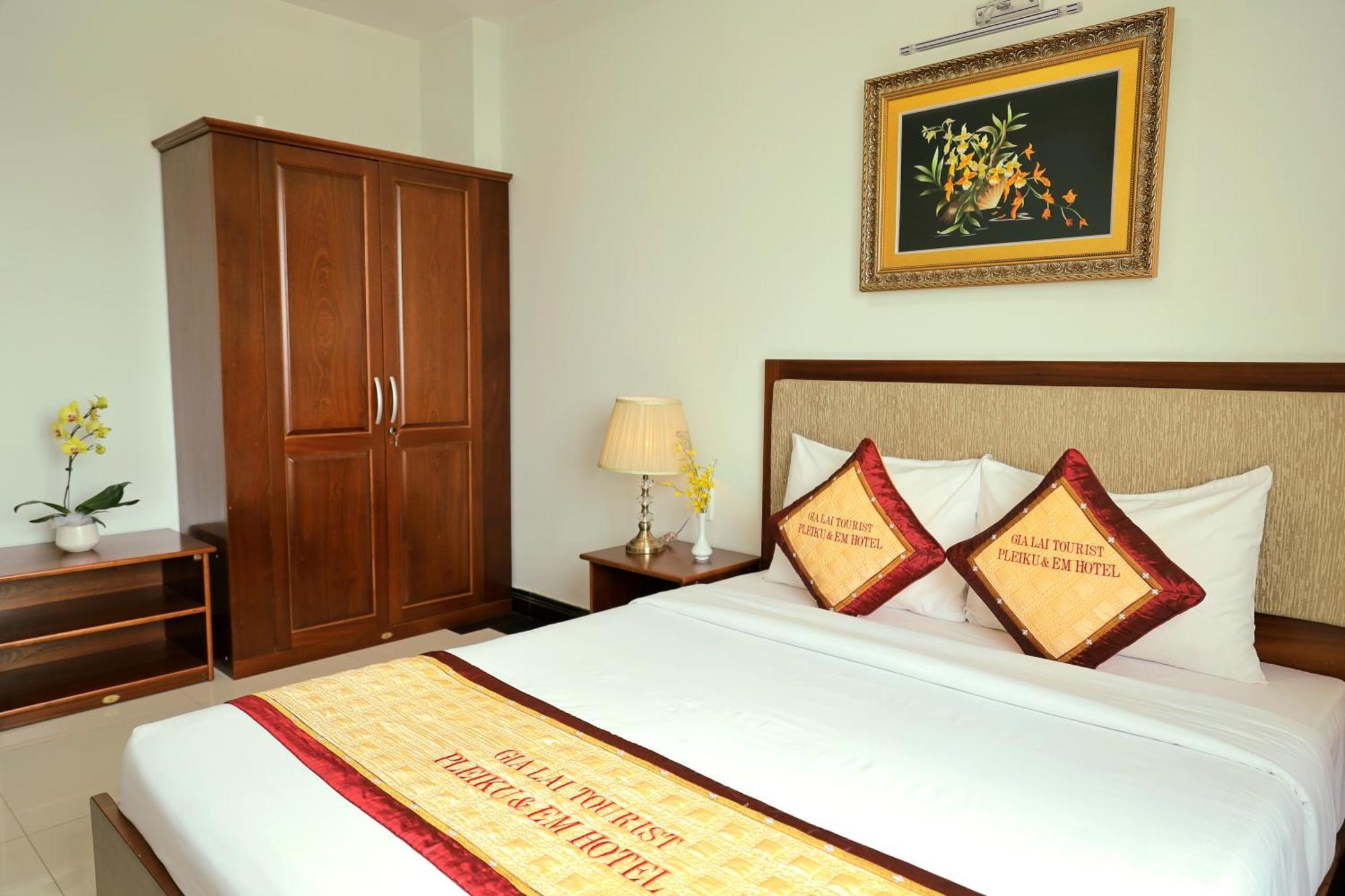 HANZ Pleiku&EM 86 Nguyen Van Troi Ngoại thất bức ảnh