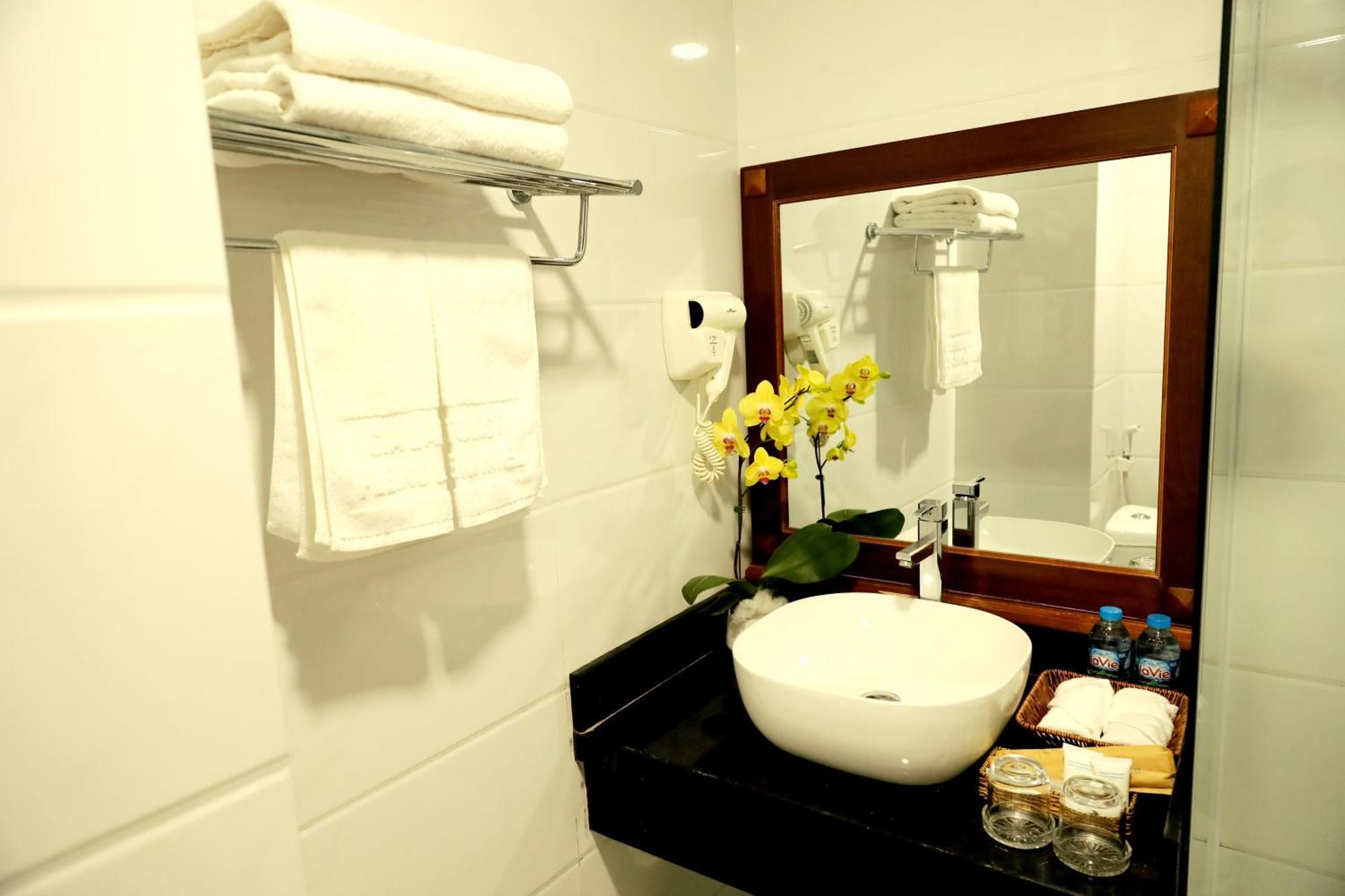 HANZ Pleiku&EM 86 Nguyen Van Troi Ngoại thất bức ảnh